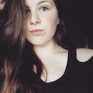 Meet your Posher, Cortney